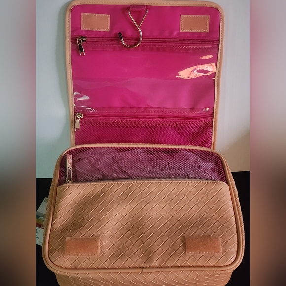 Peach Woven Women's Bag Tartan + Twine Apricot Weave Hanging Organizer - Picture 6 of 10